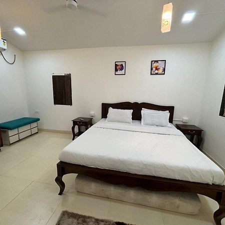 Willa Ll Golden Leaf Ll 3Bhk Ll Ac Ll Lonavla Zewnętrze zdjęcie